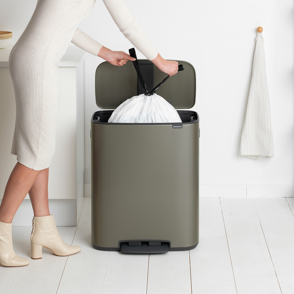 Bo Pedal Bin, 60L platinum, BRABANTIA