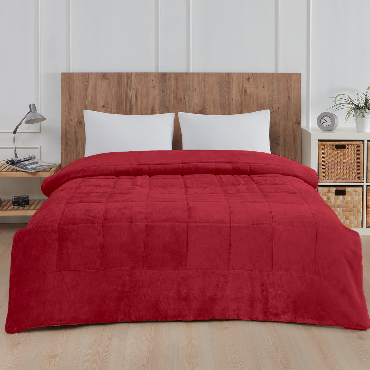 Couvre lit matelassé "tout doux" épais et chaud NISEKO cardinal, SENSEI MAISON