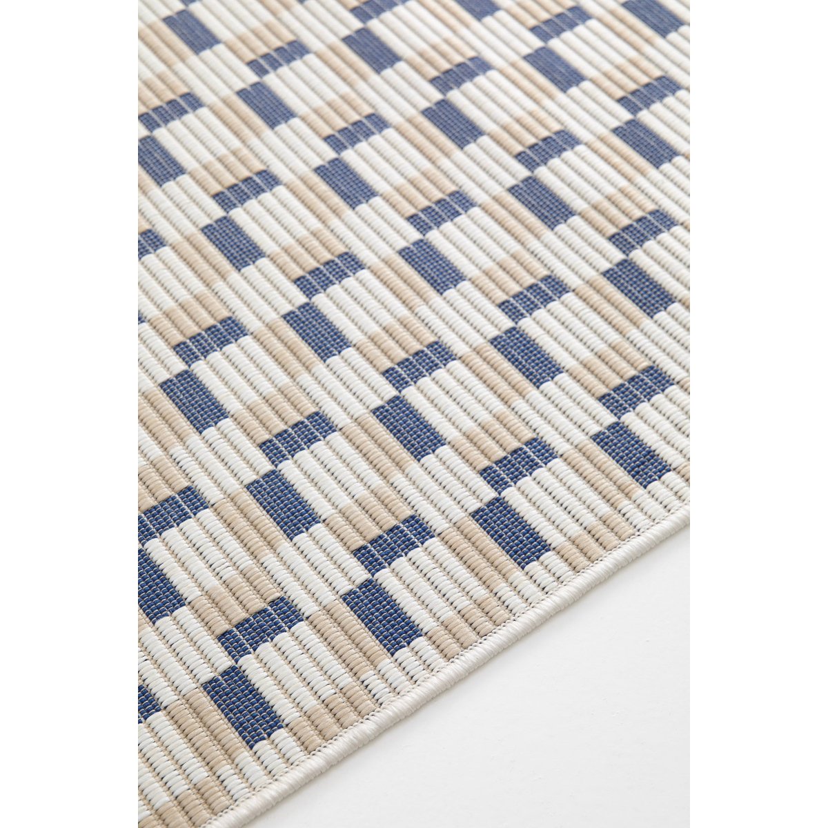 Tapis intérieur extérieur graphique MEMPHIS bleu naturel, AFK LIVING