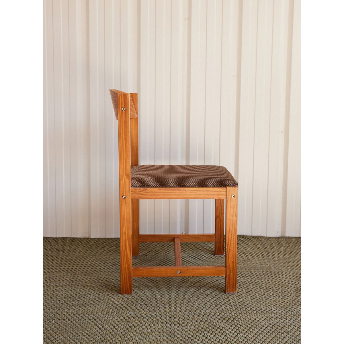 Lot de 4 chaises style scandinave en pin Alma N°1766 - Bon état bois clair, DEBONGOUT