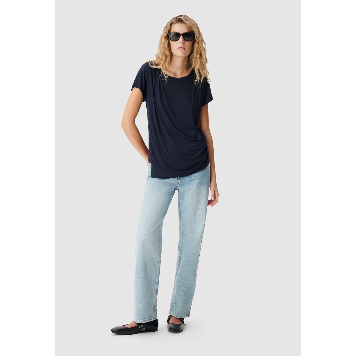 Tee-shirt fronces épaule et côté bleu marine, IKKS