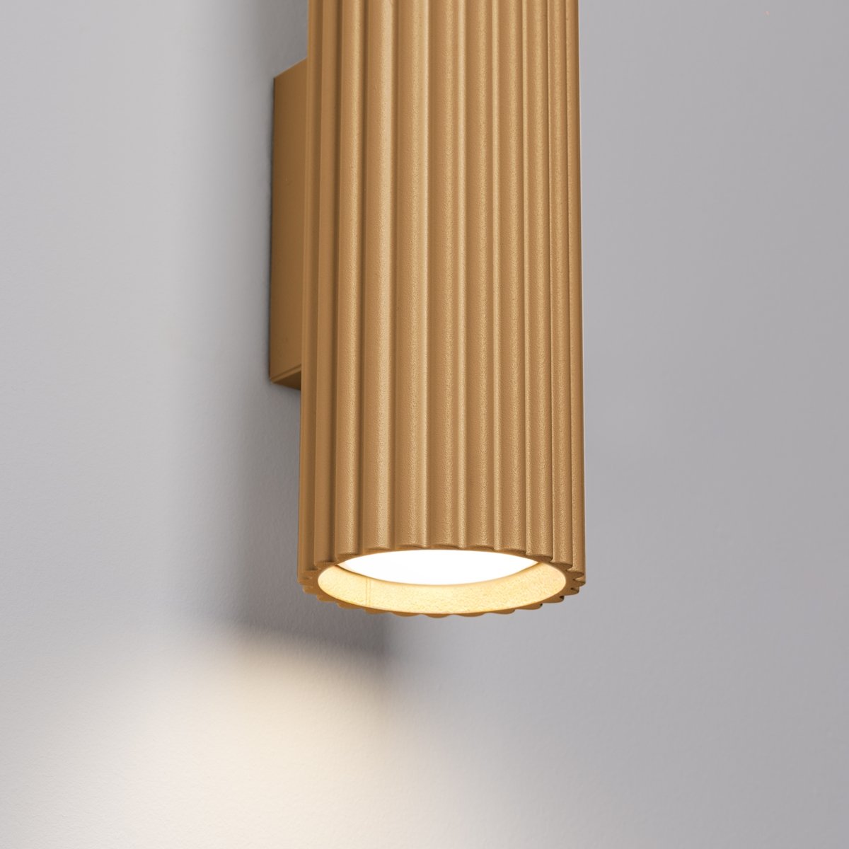 Applique Aluminium Doré GU10 2 Karbon 20 jaune, EDEN