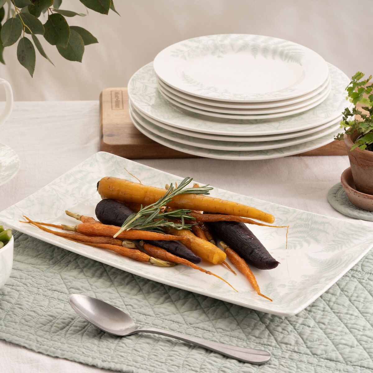 36.5cm Signature Botanical Rectangular Serving Platter green, MARY BERRY