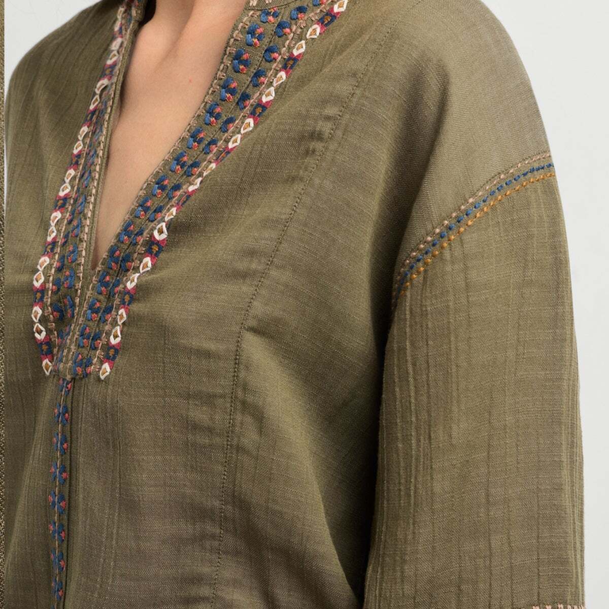 Blouse Fluide Avec Détails Brodés vert kaki, PEPE JEANS