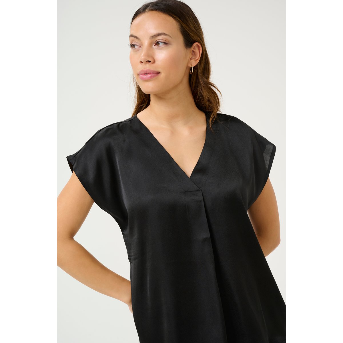Sleeveless blouse noir black, KAFFE