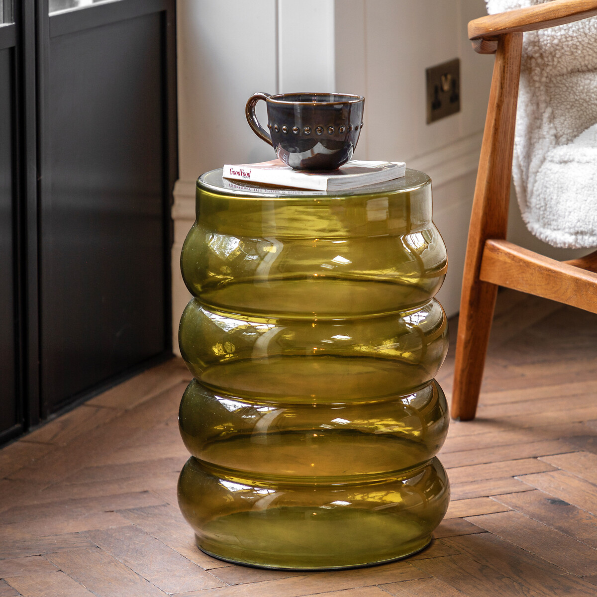 Soren Sculptural Glass Side Table olive, SO'HOME