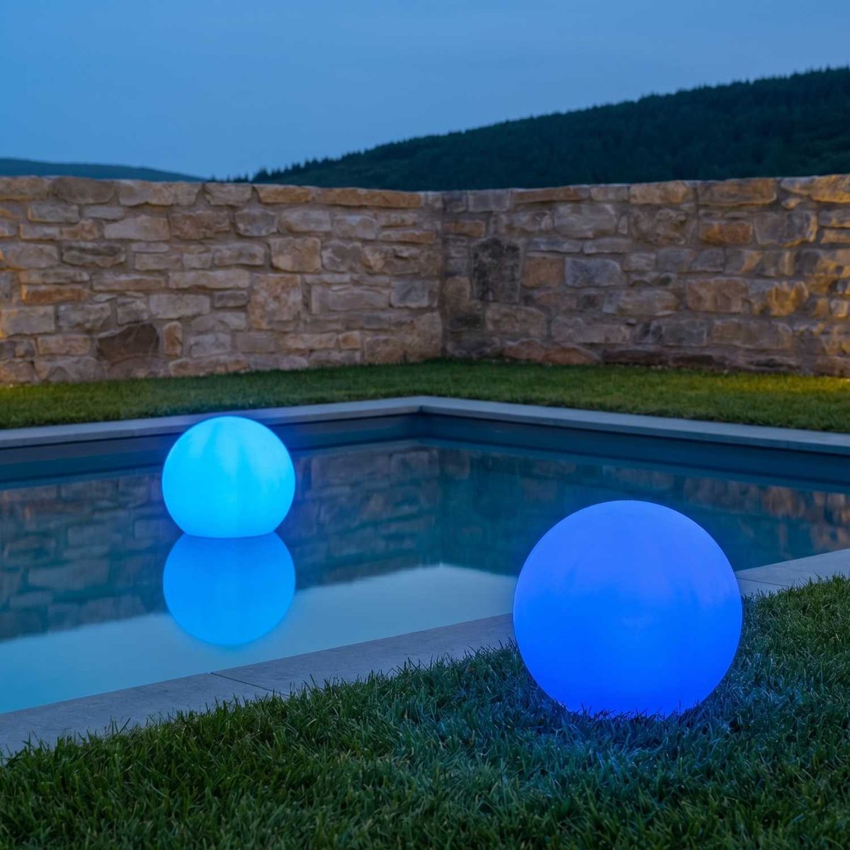 Lot de 2 boules lumineuses solaires 2x SOLSTY C30 blanc, LUMISKY