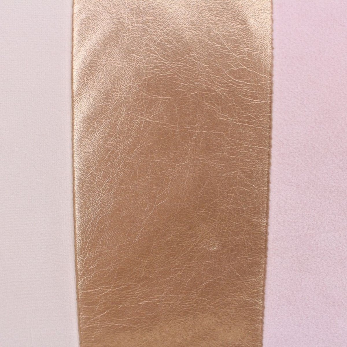 Coussin satiné 45x45cm rose, ORNAMI