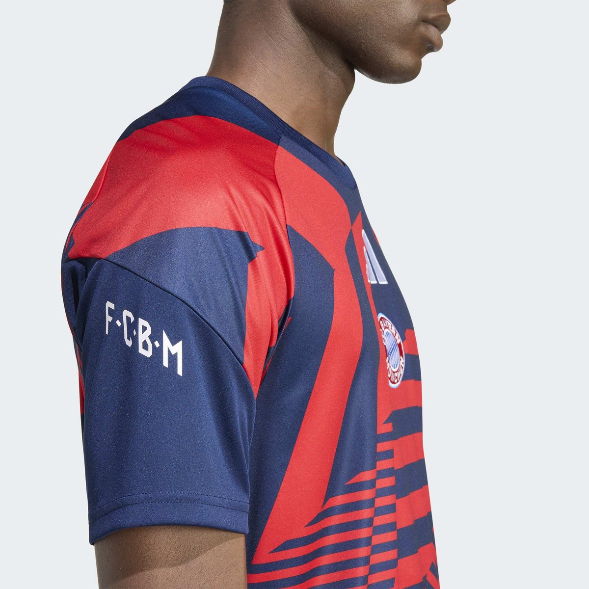 Maillot Pré-Match Fc Bayern Munich 2026/27 Maillot Pré-Match Fc Bayern Munich 2026/27 night indigo / better scarlet, adidas Performance