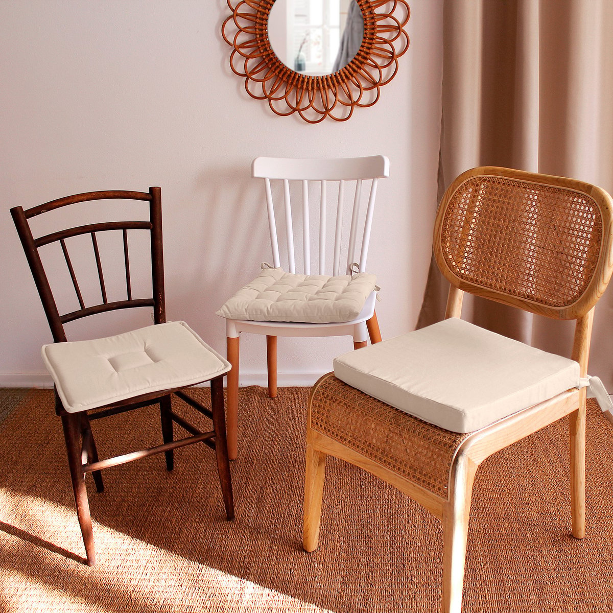 Galette de chaise piquée 16 points en coton et nouettes ecru, HOME MAISON