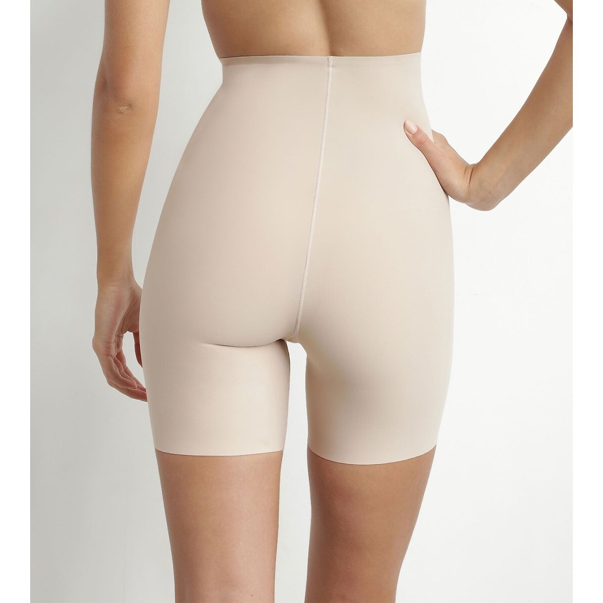 Shorty taille haute SILHOUETTE INVISIBLE peau, DIM
