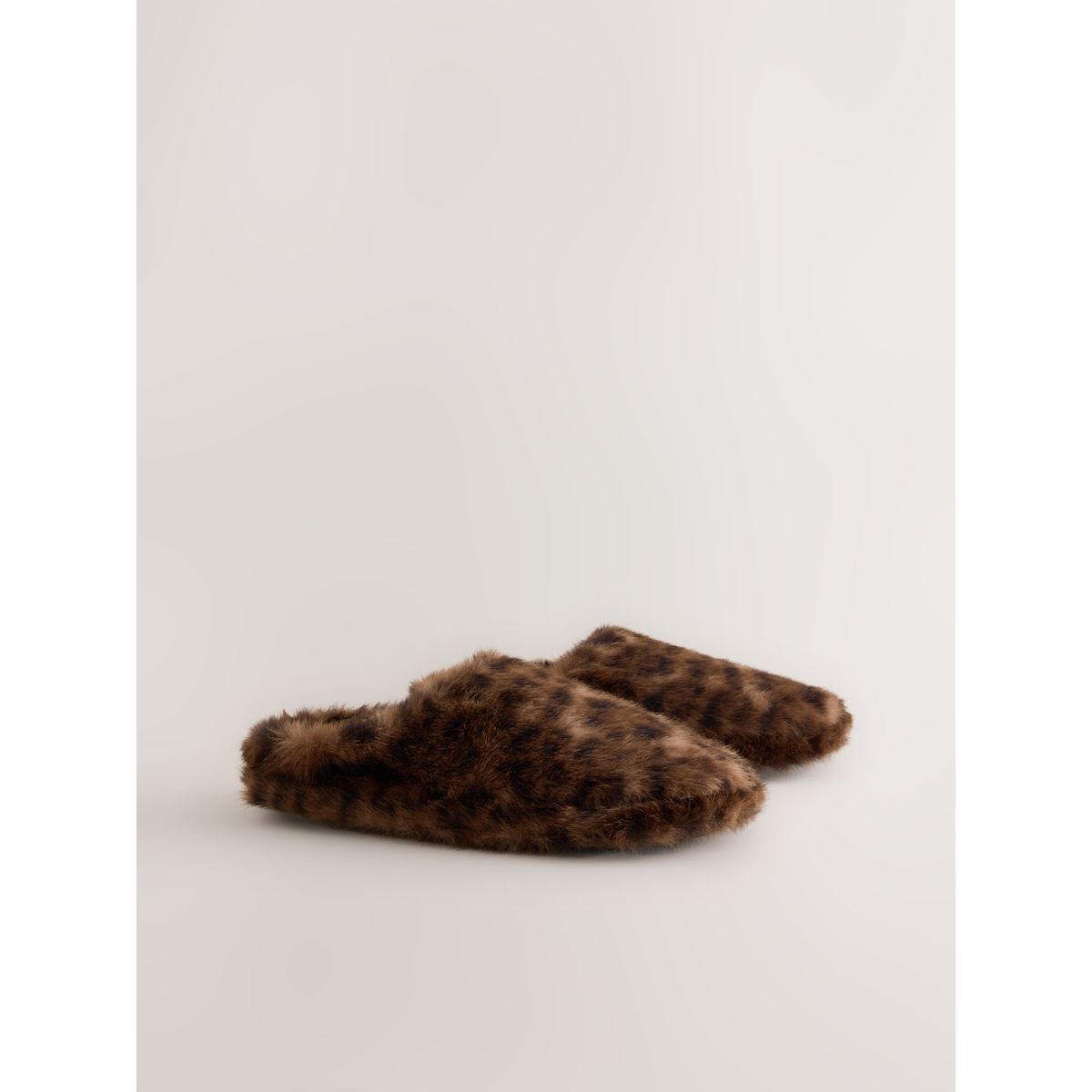 Chaussons mules animal/marron, NEXT