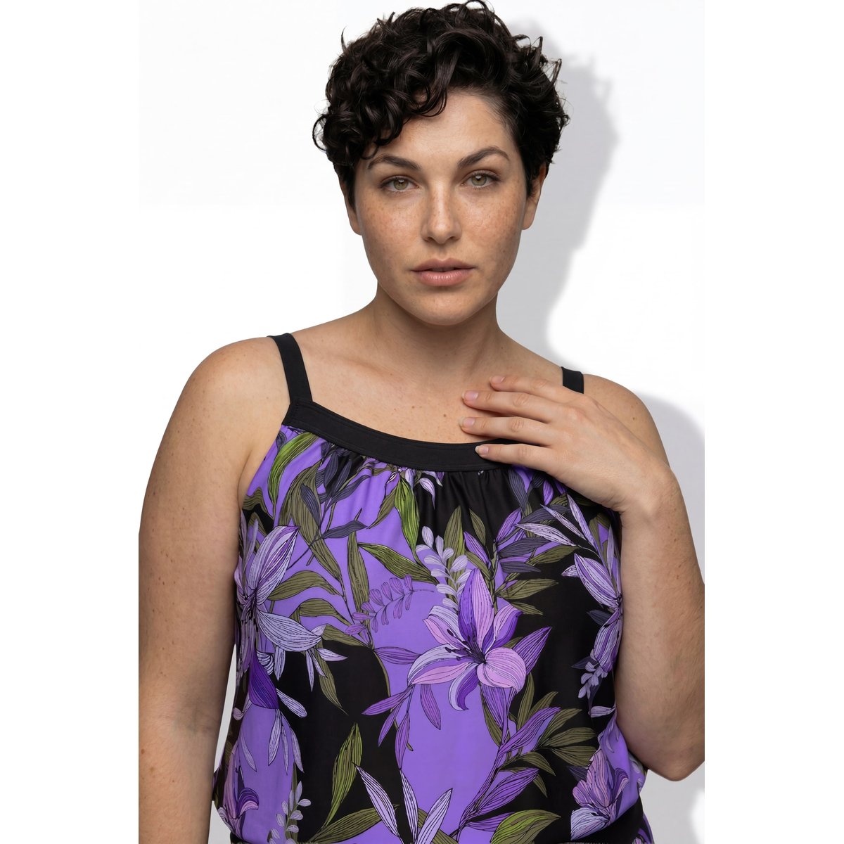 Tankini motif lys, bonnets souples noir, ULLA POPKEN