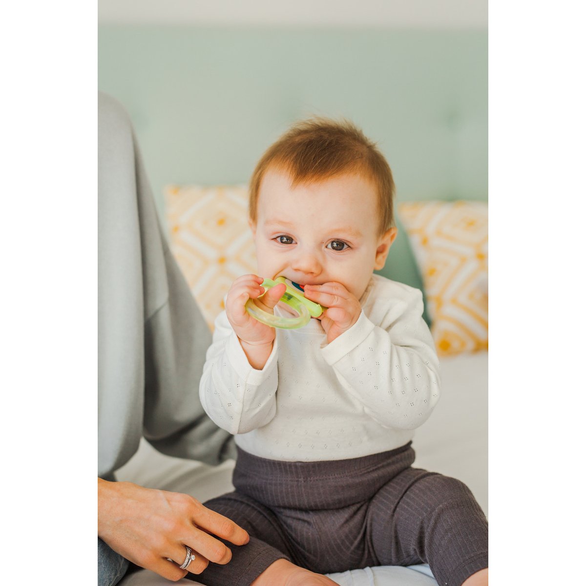 Jouet bébé anneau de dentition réfrigérant étape 2 +4m multicolore, SUAVINEX