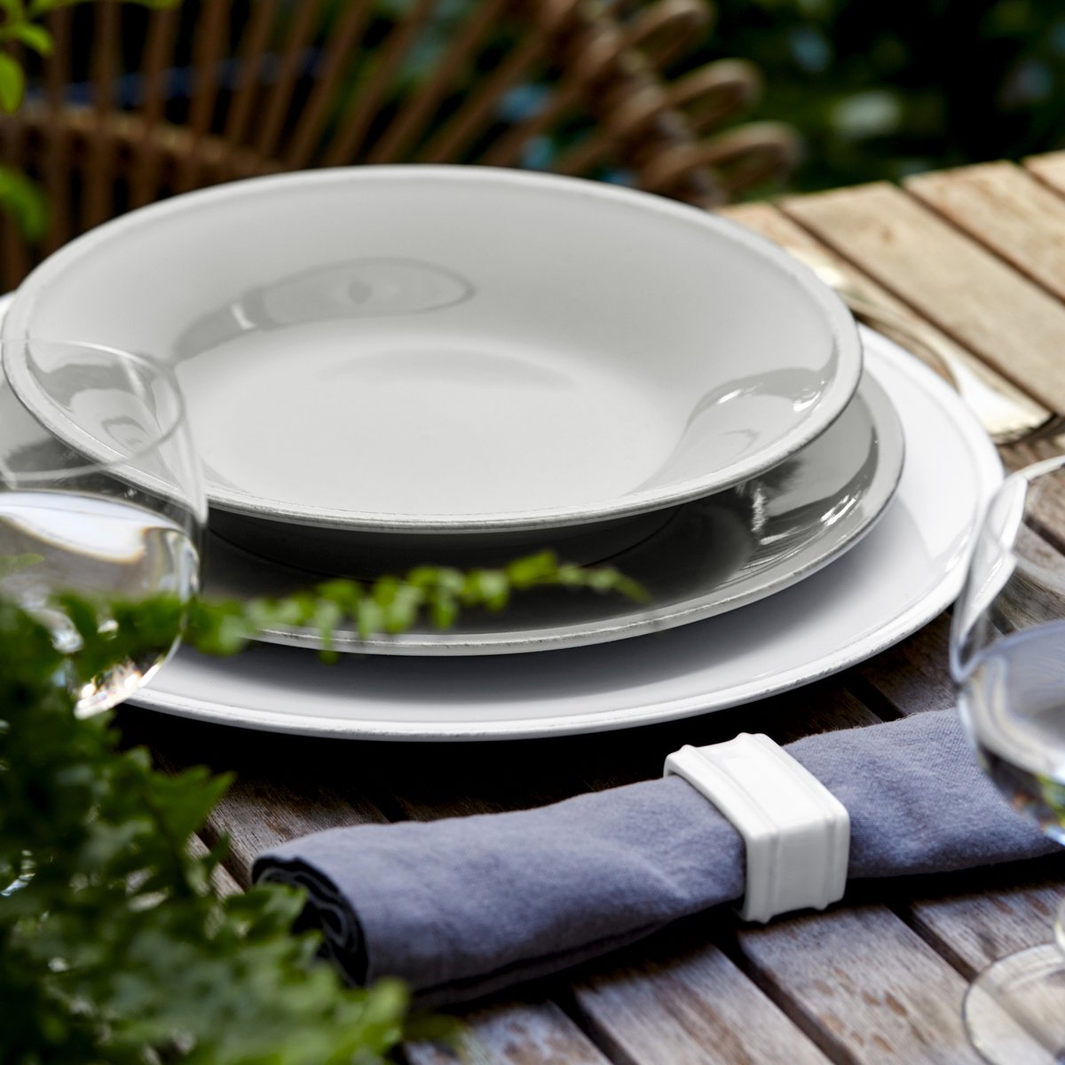 Assiette de présentation/Plat en grès, FRISO blanc, COSTA NOVA