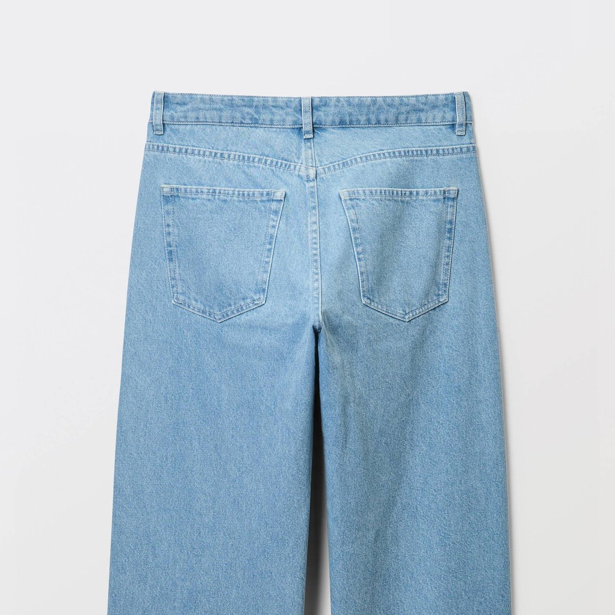 Jean droit élargi taille descendue bleach denim, MONOPRIX