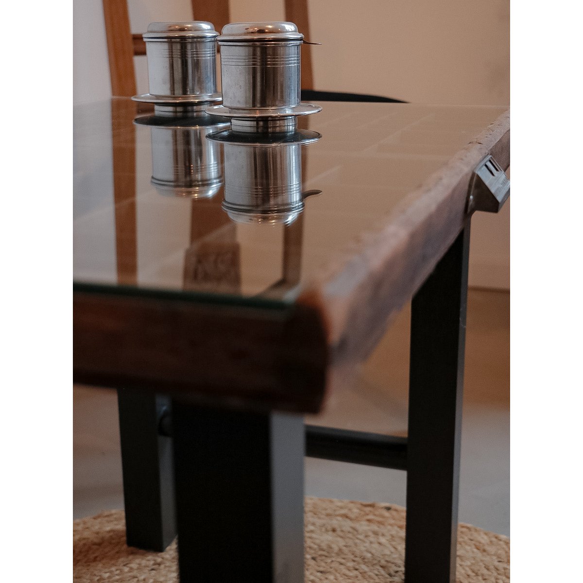Table basse en bois Donna N°633 - Bon état noir, DEBONGOUT