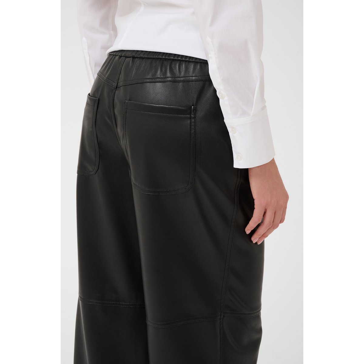 Pantalon noir, KAFFE