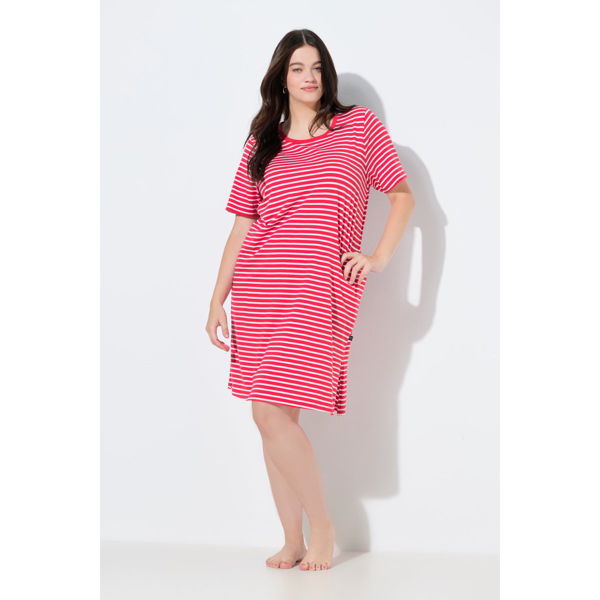 Grand T-shirt/chemise de nuit en coton bio rouge fuschsia, ULLA POPKEN
