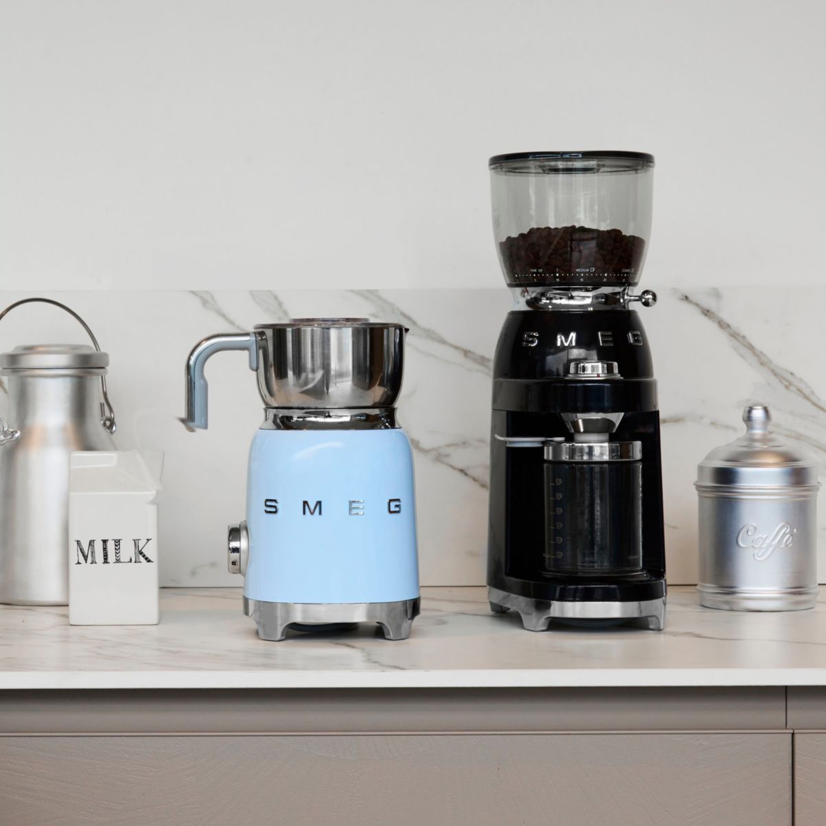 Moulin à café noir Années 50 CGF11BLEU noir, SMEG
