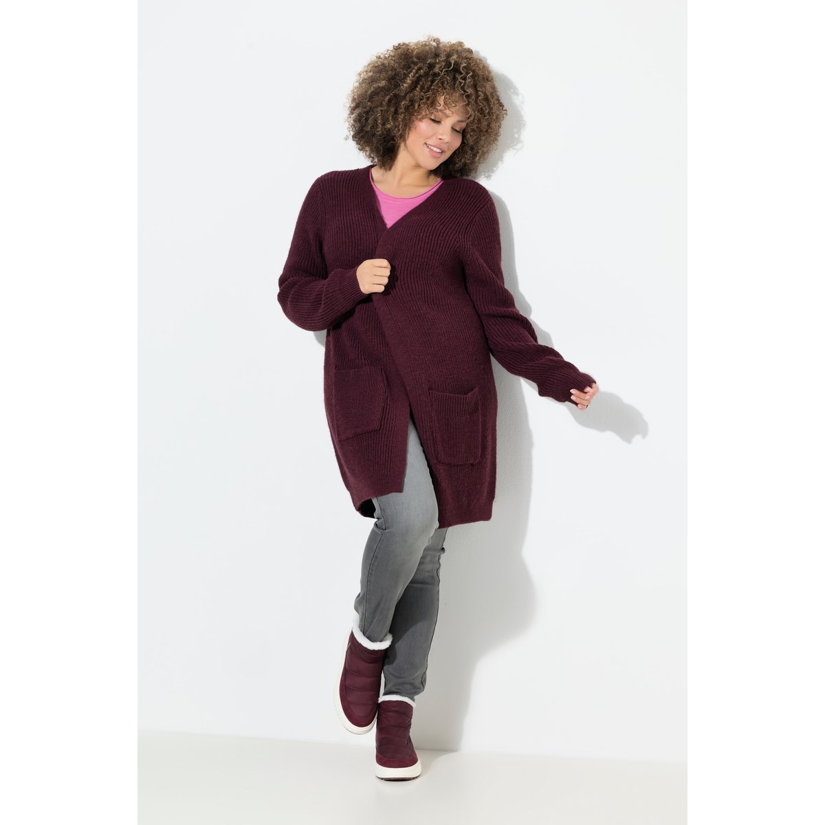 Cardigan long à col en V prune, ULLA POPKEN