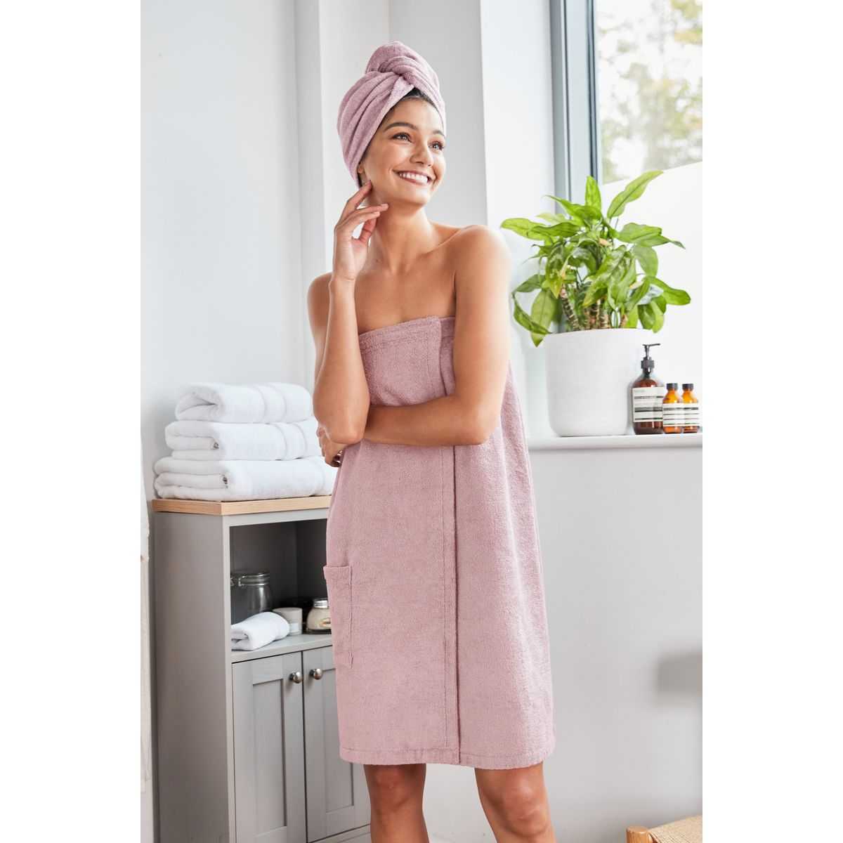 Serviette confortable avec poche juste rose, NEXT
