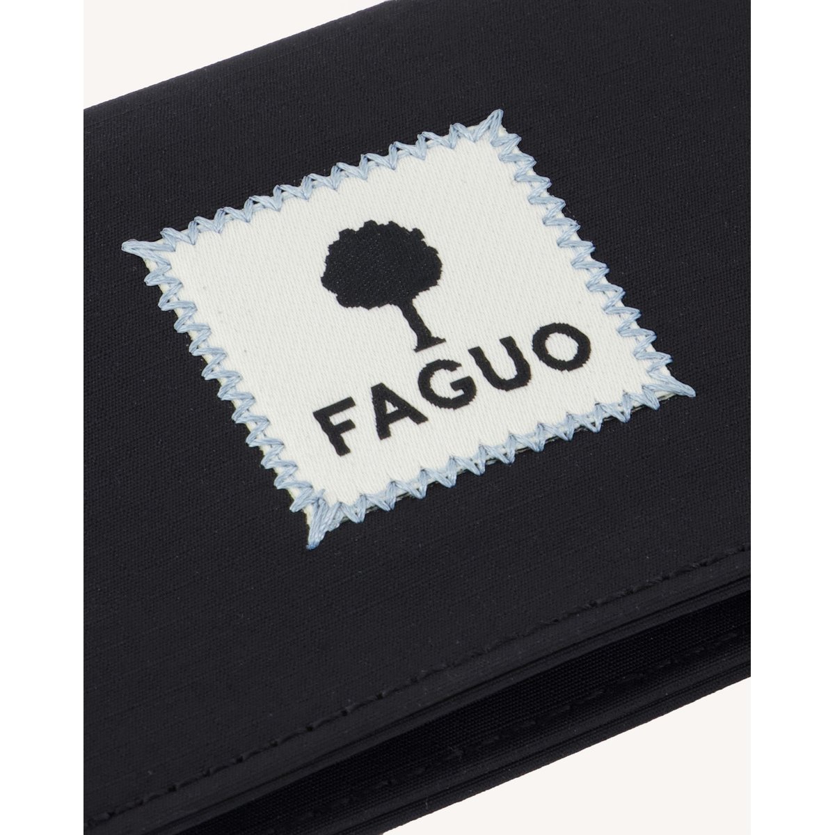 Portefeuille noir, FAGUO