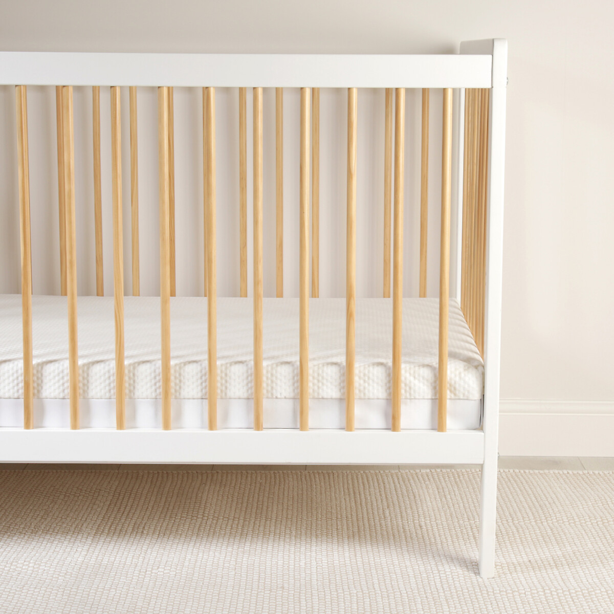 Signature Bamboo Pocket Sprung Cot Mattress cream, CUDDLECO