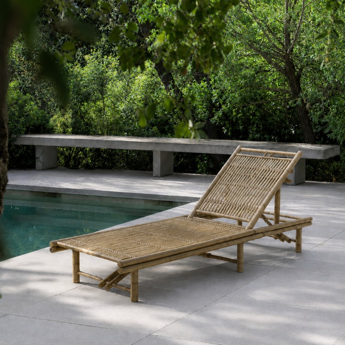 Chaise longue extérieure en bambou marron clair, HOME MAISON