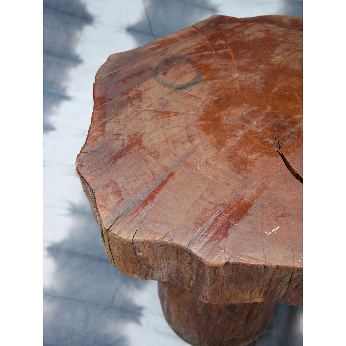 Table de salon en bois brut Donna N°1074 - Bon état bois foncé, DEBONGOUT