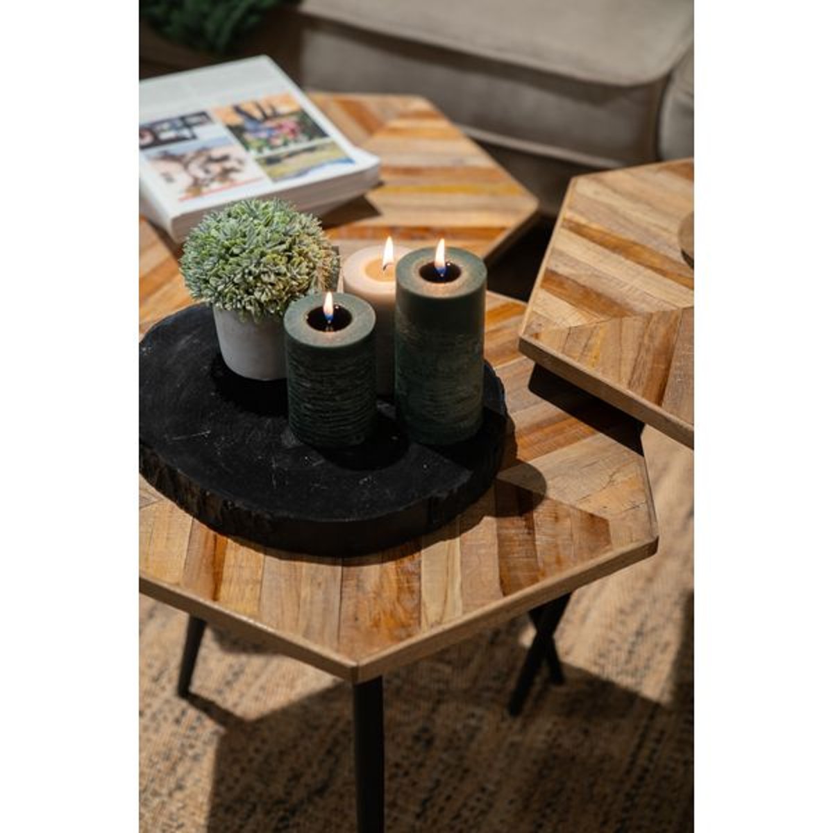 Tables basses hexagonales naturel foncé, ZAGO