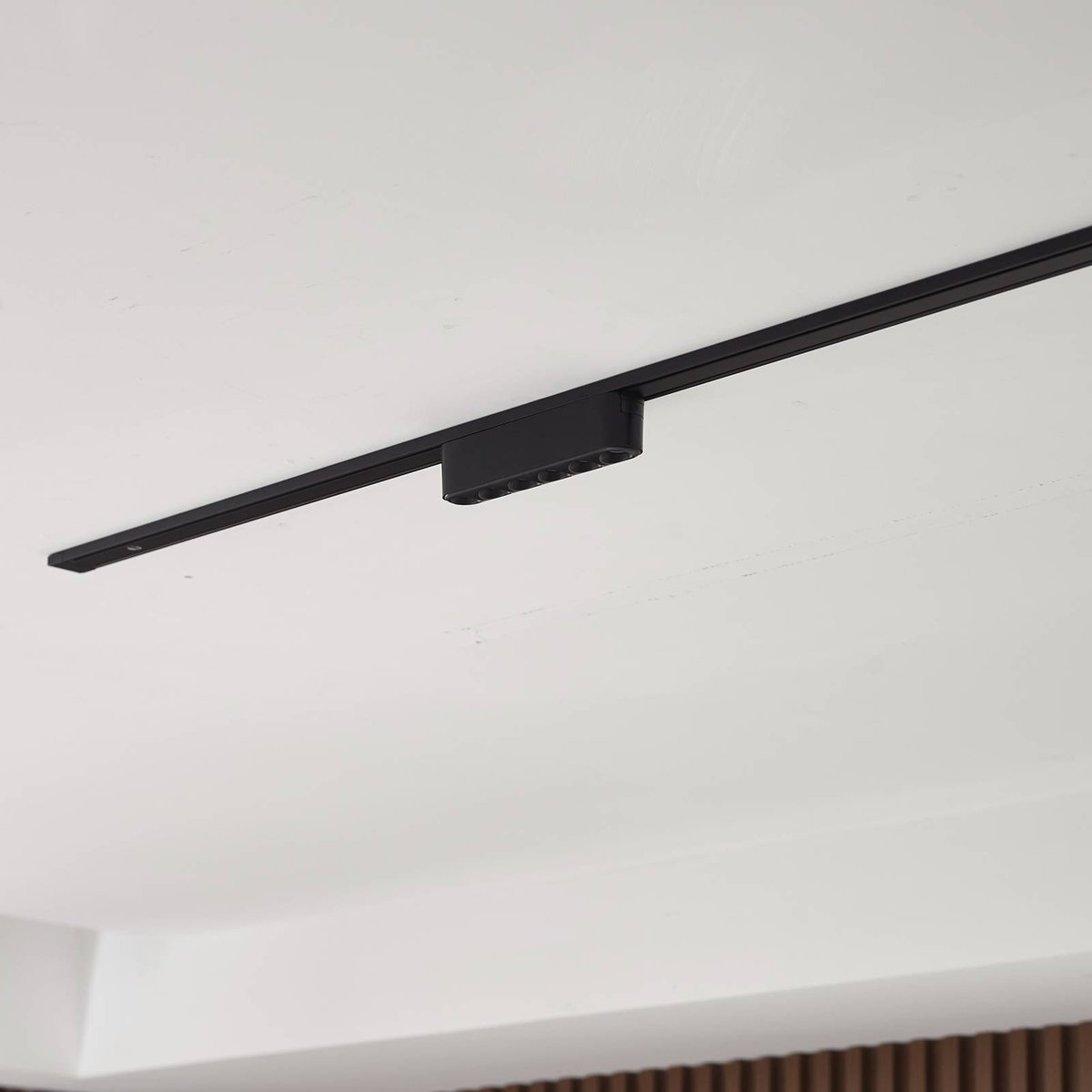 moderneLED, Lumaro 48V noir, LINDBY