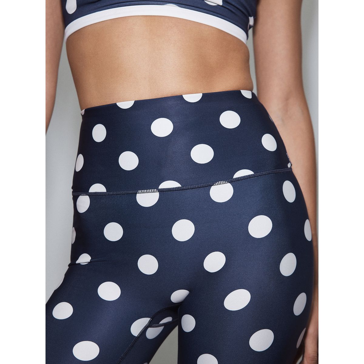 Legging de sport capri active balance marine à pois, NEXT