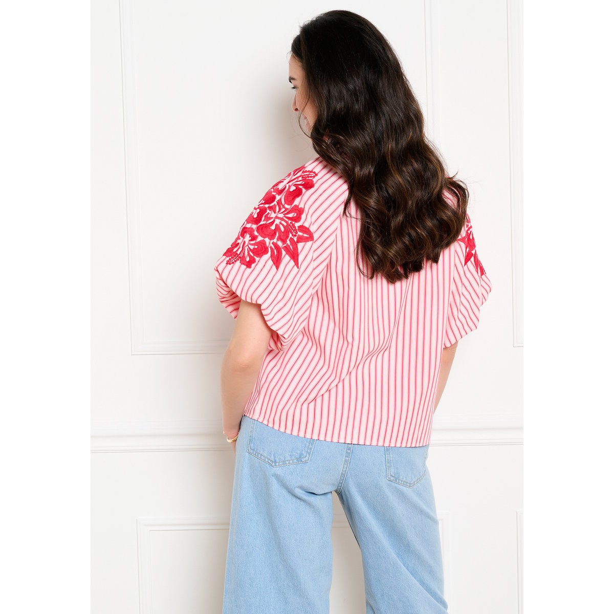 Blouse brodée volume rose clair, LOLALIZA
