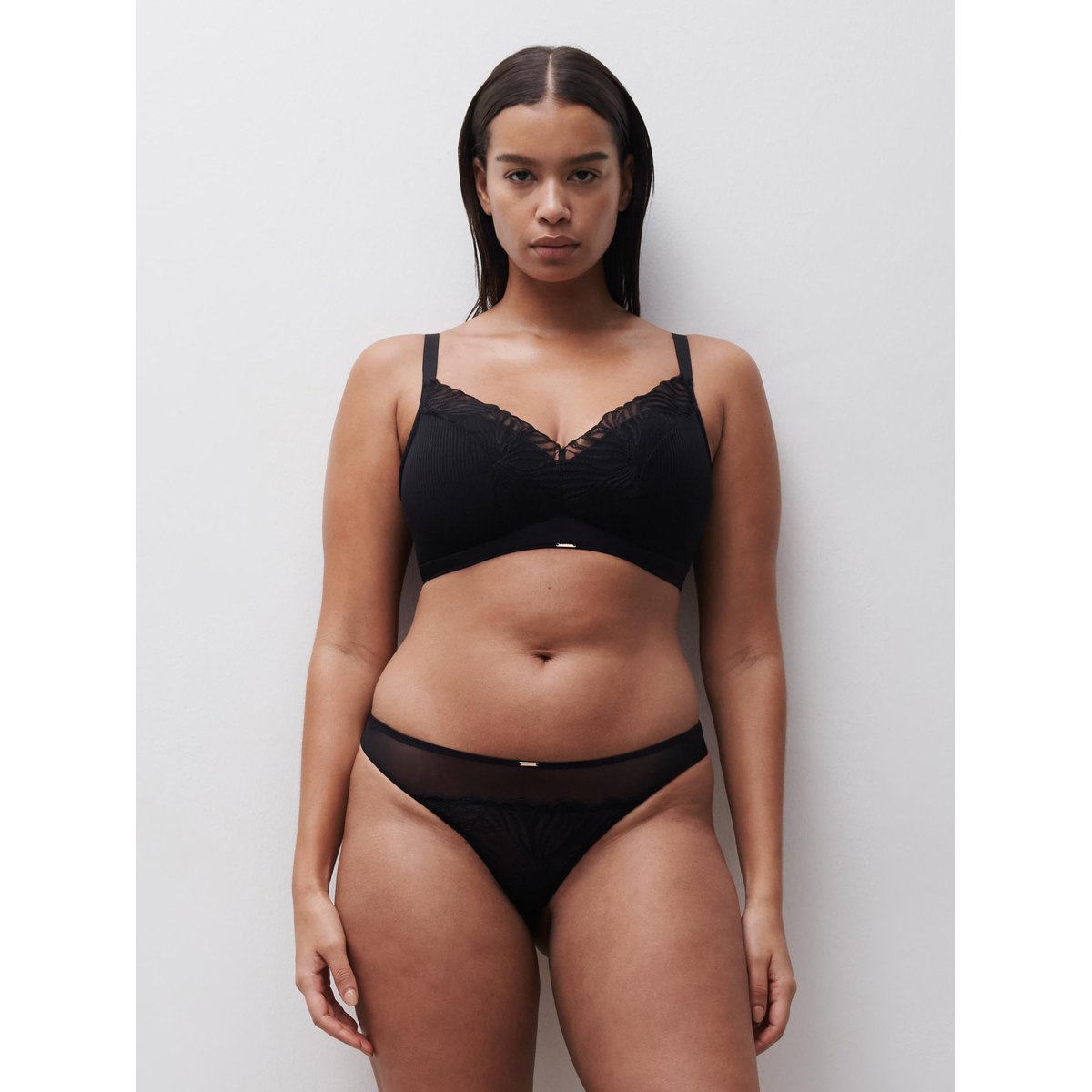 Soutien-gorge coques sans armature maintien LEGEND noir, CHANTELLE