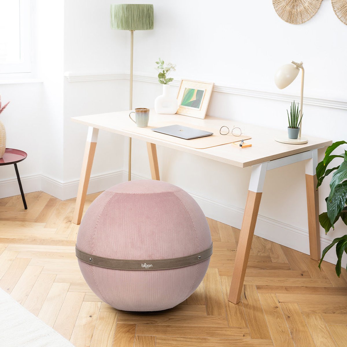 Siège ballon ergonomique - CÔTELÉ - Medium rose pétale, BLOON