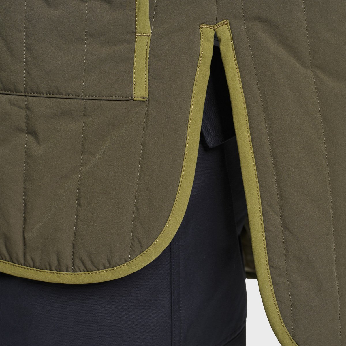 Veste matelassée coupe trapèze déperlante REPREVE vert olive foncé, AIGLE