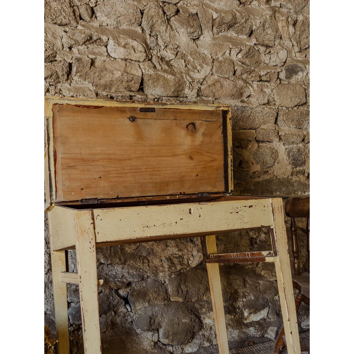 Secrétaire en bois jaune Edouard N°709 - Bon état jaune, DEBONGOUT