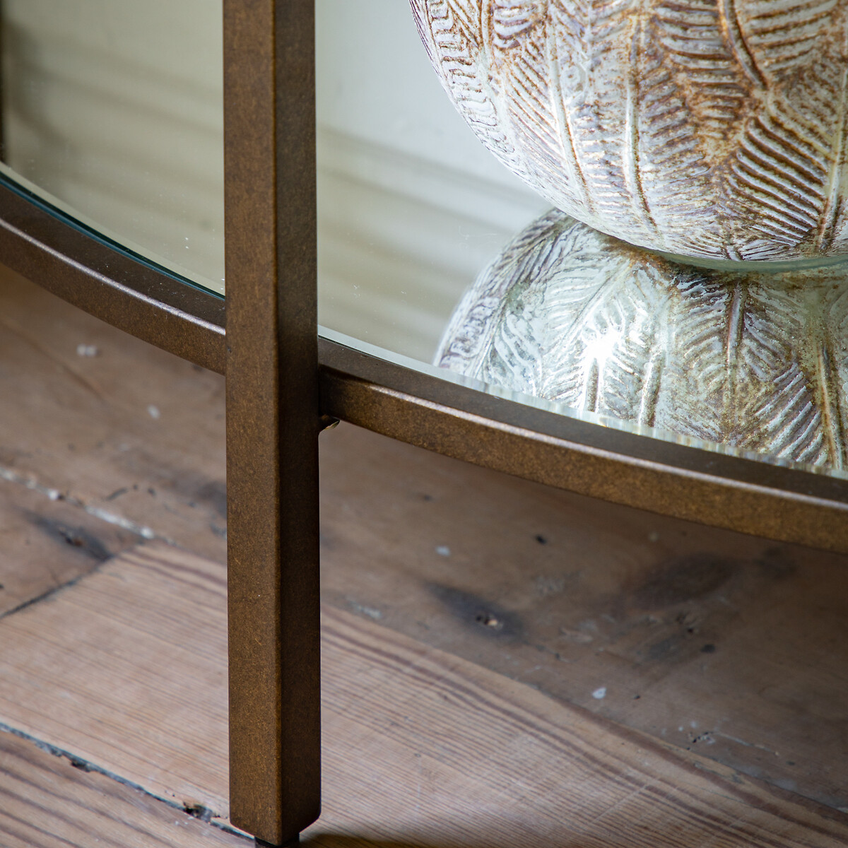 Hana Luxe Curved Glass & Mirror TV Stand bronze, ÉDITÉ