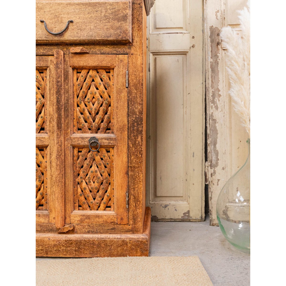 Légant buffet en bois Gilbert N°700 - Bon état bois foncé, DEBONGOUT