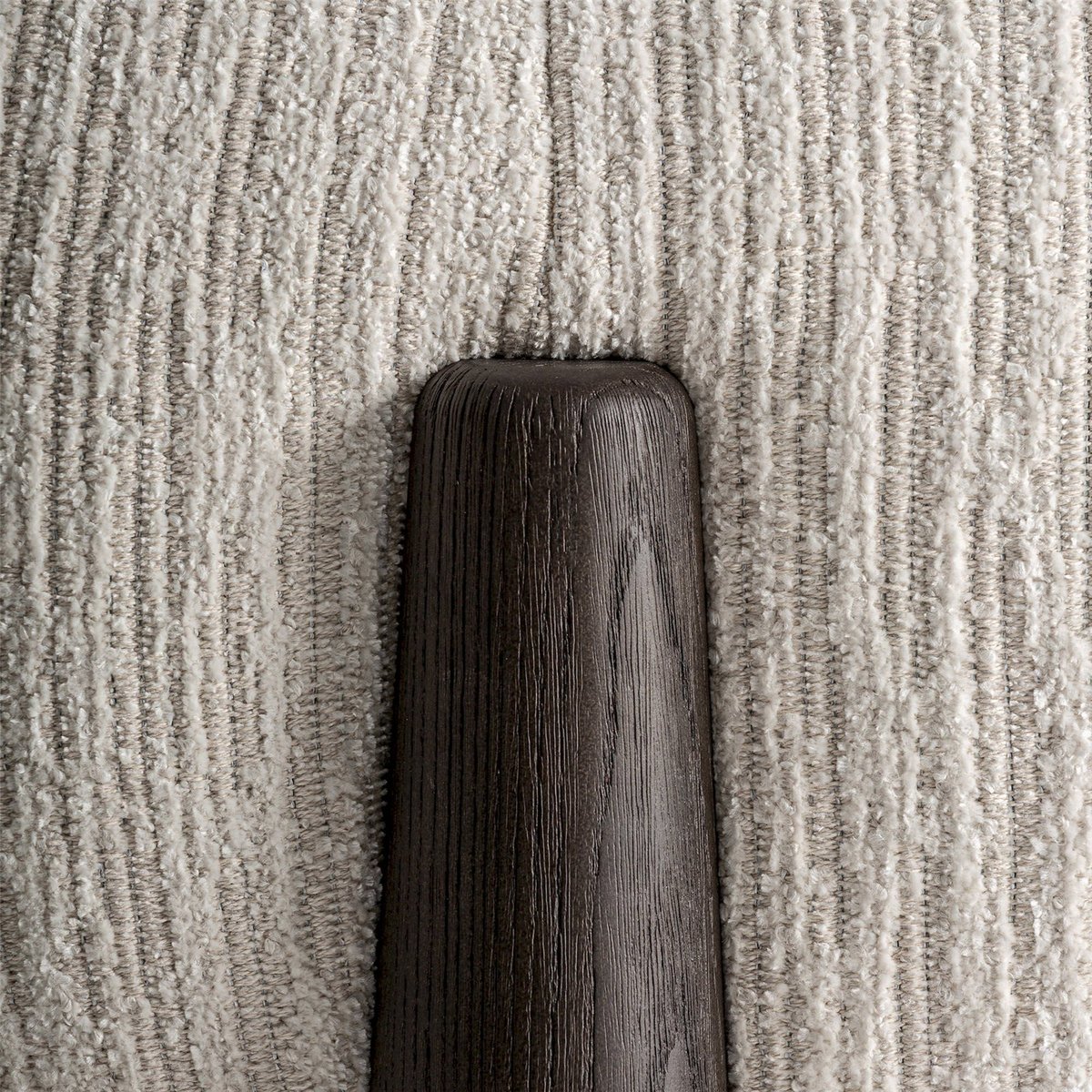 Repose-pieds contemporain en chenille blanc chenille et bois brun, RECOLLECTION
