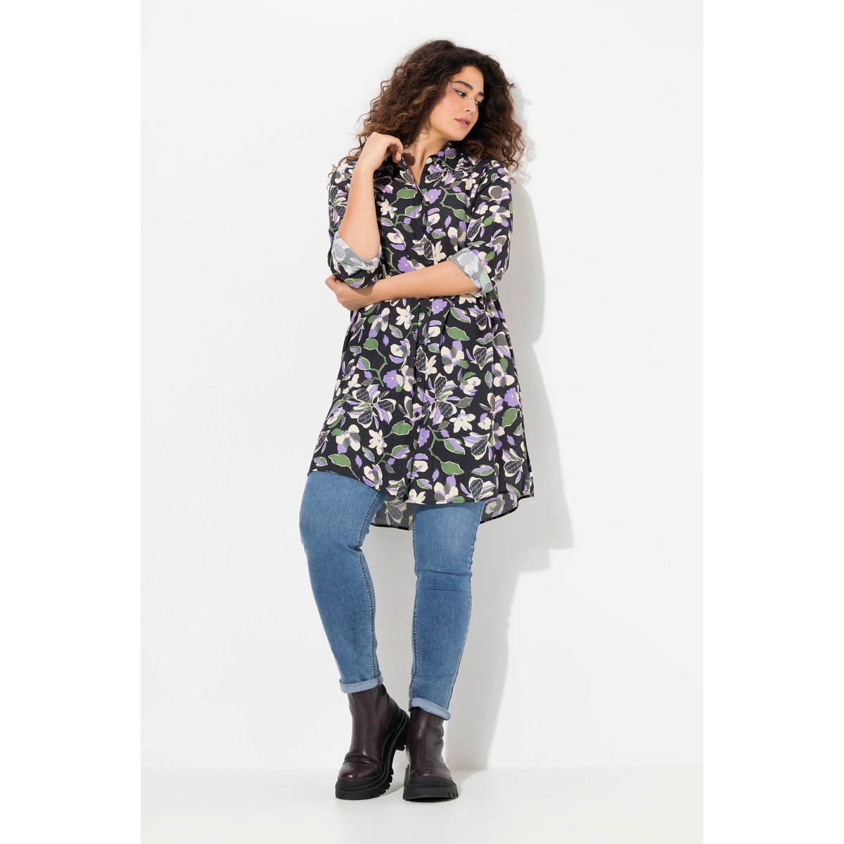 Chemisier long à fleurs noir, ULLA POPKEN