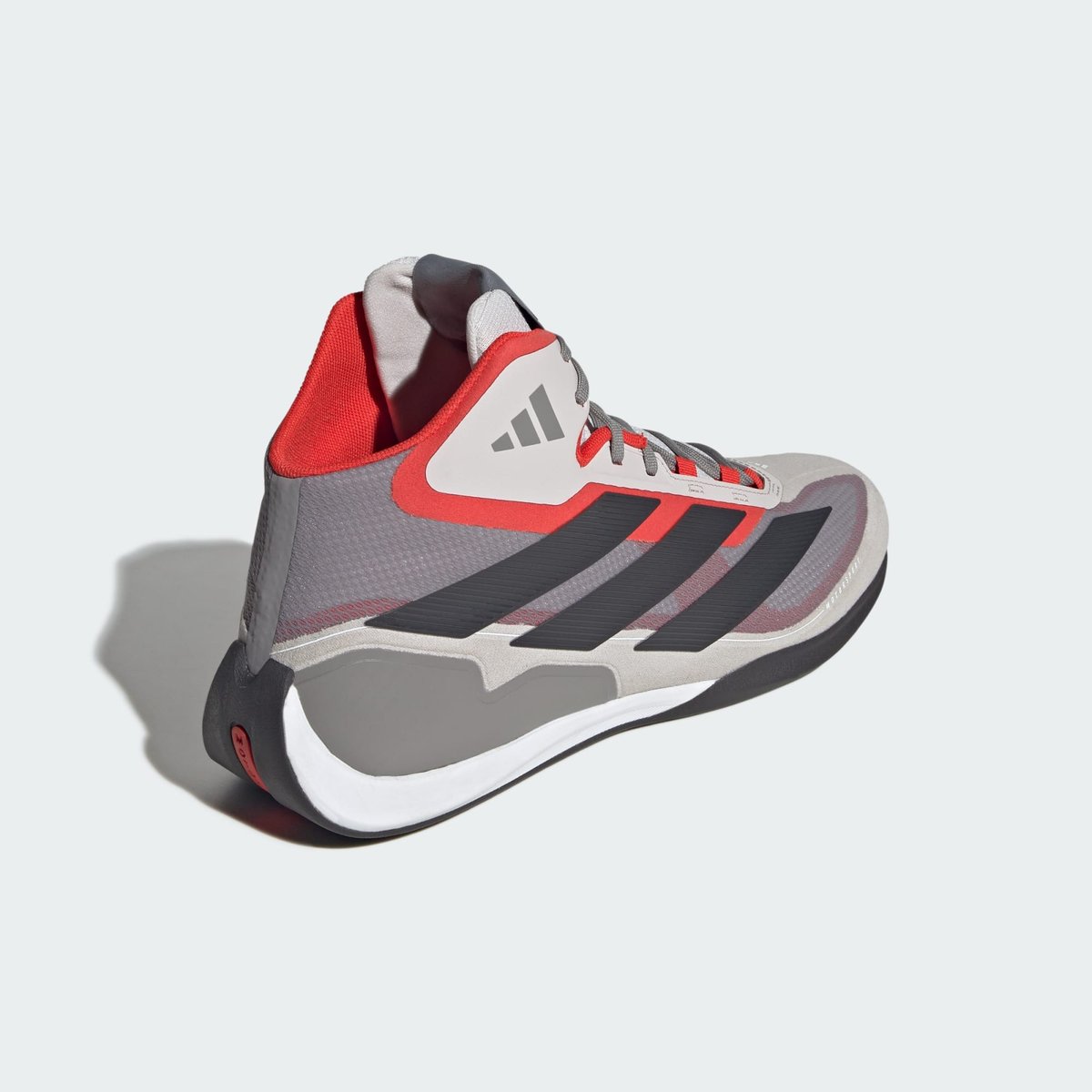 Chaussure Adidas Feroza Mid Audi Revolut F1 Team Chaussure Adidas Feroza Mid Audi Revolut F1 Team chalk pearl / utility black / hi-res red, adidas Performance
