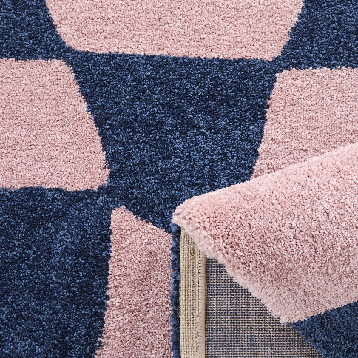 Tapis de salon vintage 70’s damier GROOVY bleu, NAZAR RUGS