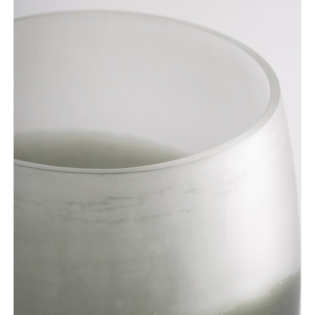 Vase contemporain en verre soufflé blanc fumé, RECOLLECTION