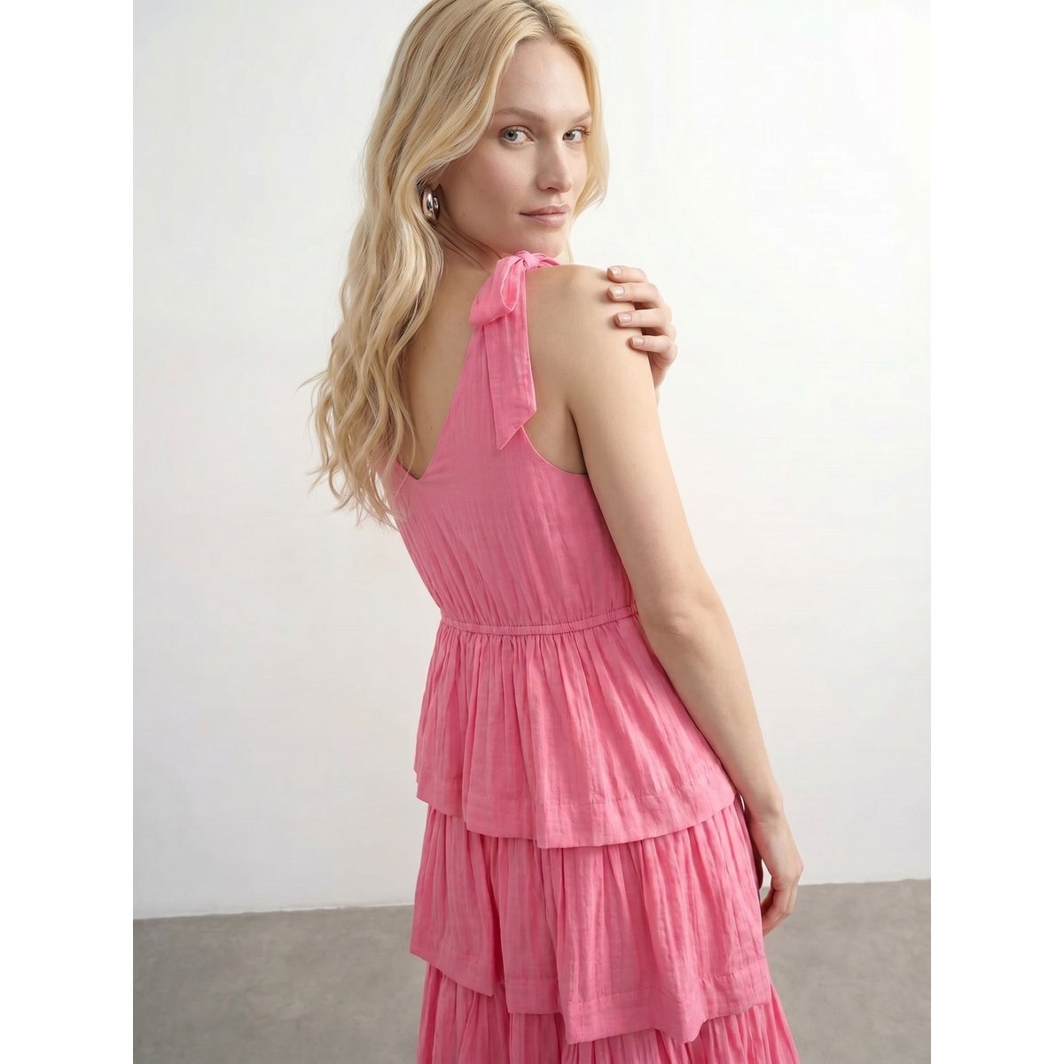 Robe À Volants pink cosmos, VERO MODA
