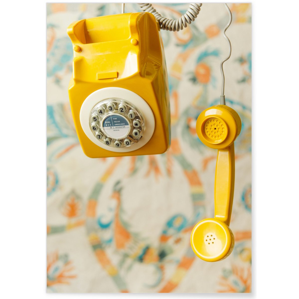 Affiche Yellow Phone 2 blanc, L'AFFICHERIE