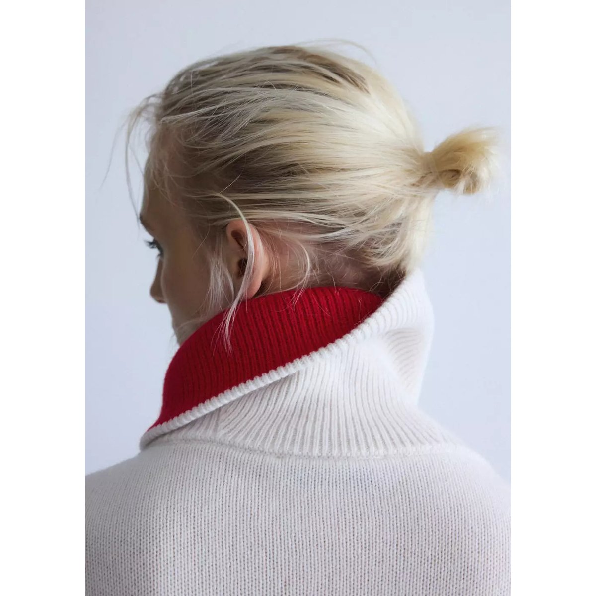 Pull en laine avec col contrastant blanc cassé, MANGO