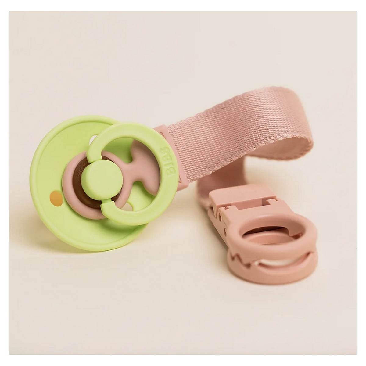 Attache Tetine Loop - Blush couleur unique, Bibs