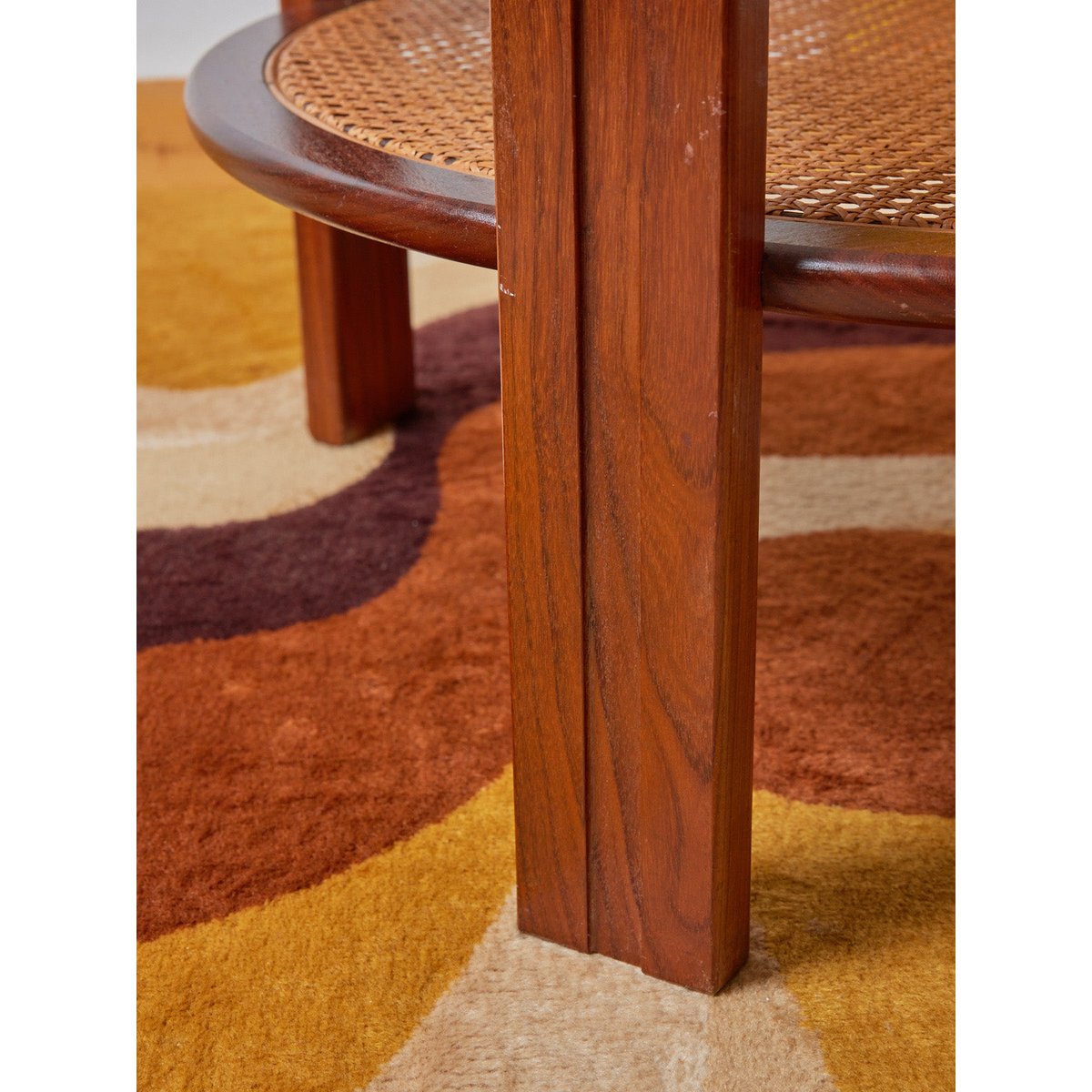 Table basse scandinave en bois foncé Donna N°736 - Bon état bois foncé, DEBONGOUT